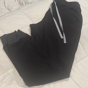 Figs Black Zamora Joggers Technical Collection medium petite